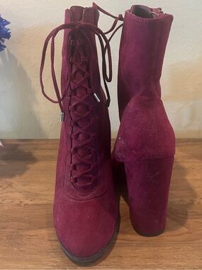 Carlos/Carlos Santana Burgundy Faux Suede Lace-Up Platform Heeled Boots-No Box